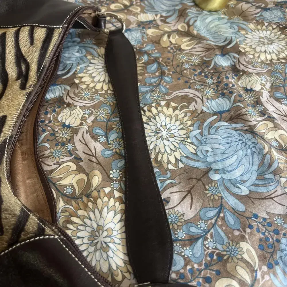 PUNTOTRES MADE IN Spain ANIMAL HAIR Leather SHOULDER BAG PURSE Fall Trend